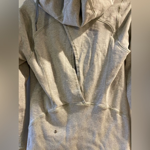 Lululemon zip up - Picture 8 of 8